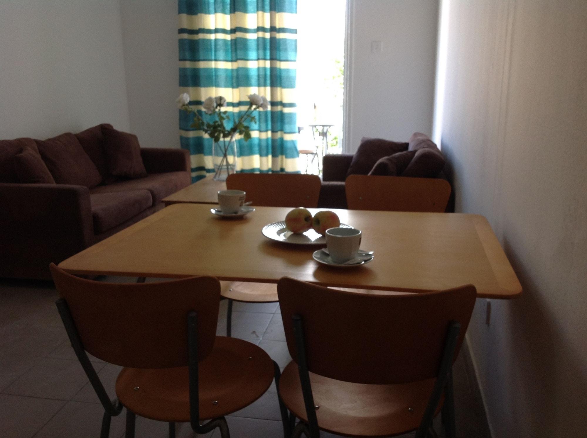 Alecos Hotel Apartments Paphos Eksteriør billede