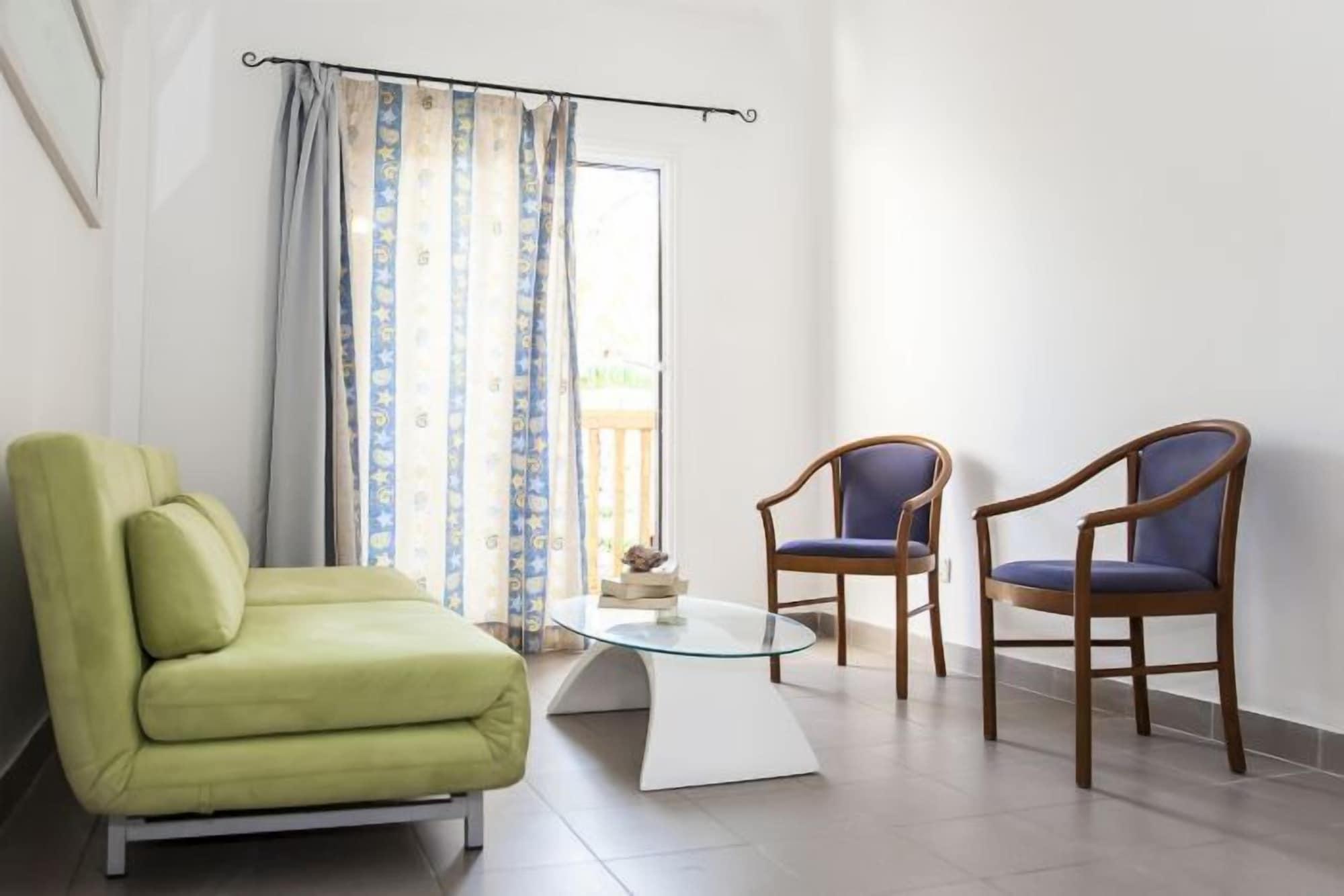 Alecos Hotel Apartments Paphos Eksteriør billede