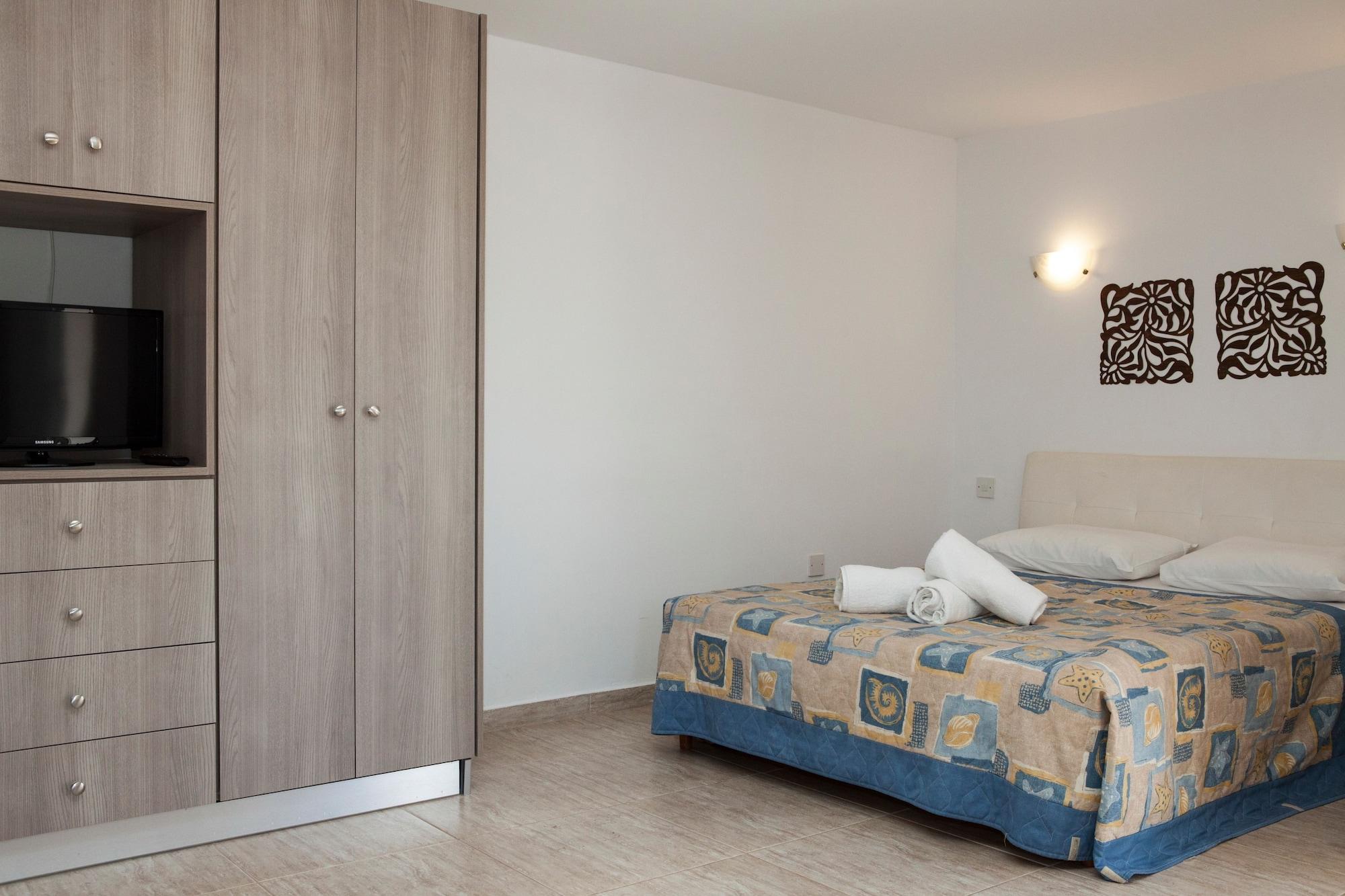 Alecos Hotel Apartments Paphos Eksteriør billede